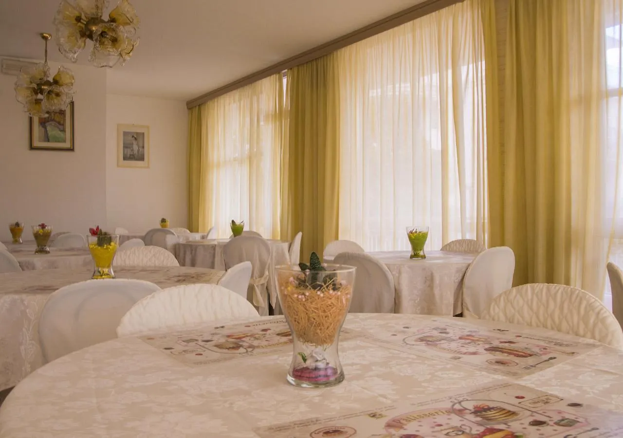 Hotel Fucsia Riccione 2*,  Italy