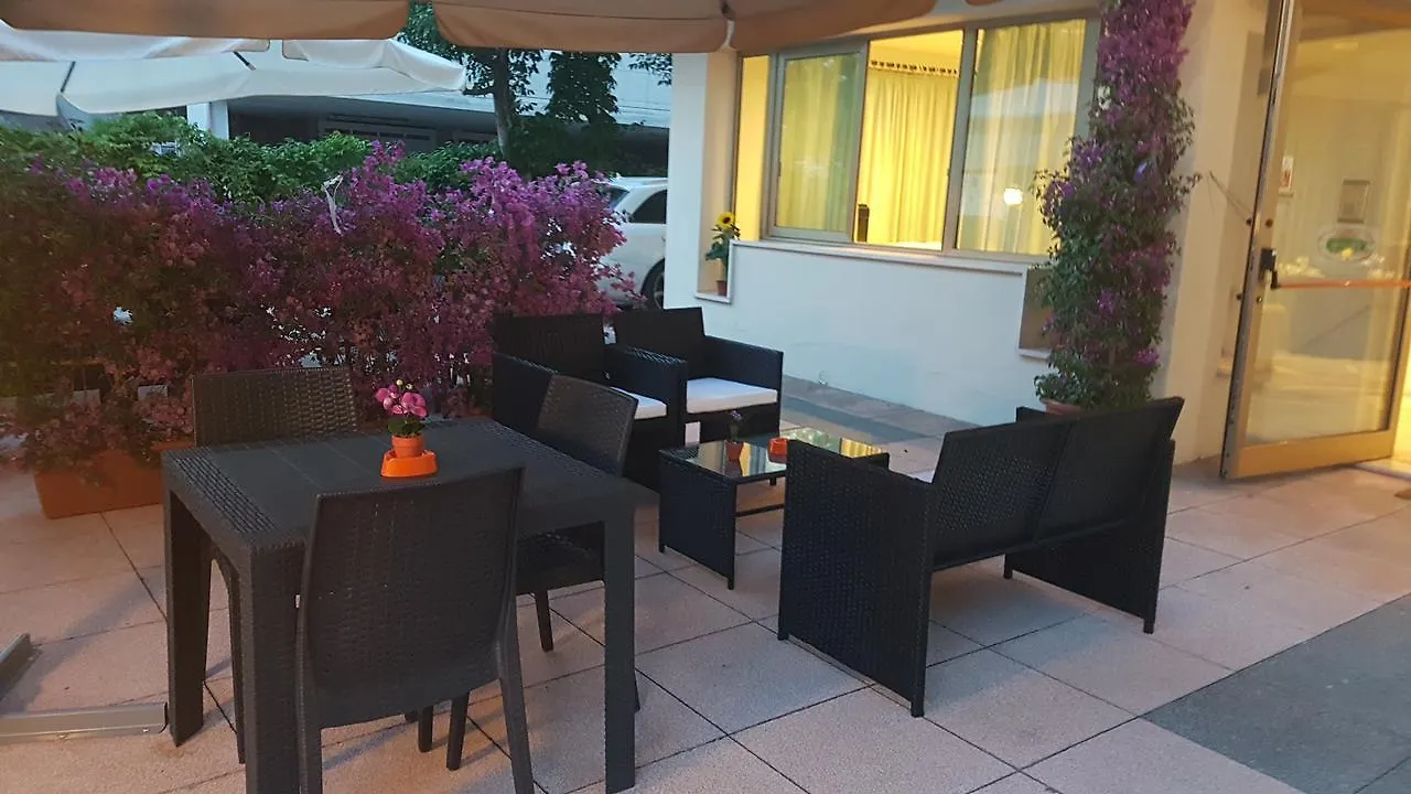 Hotel Fucsia Riccione